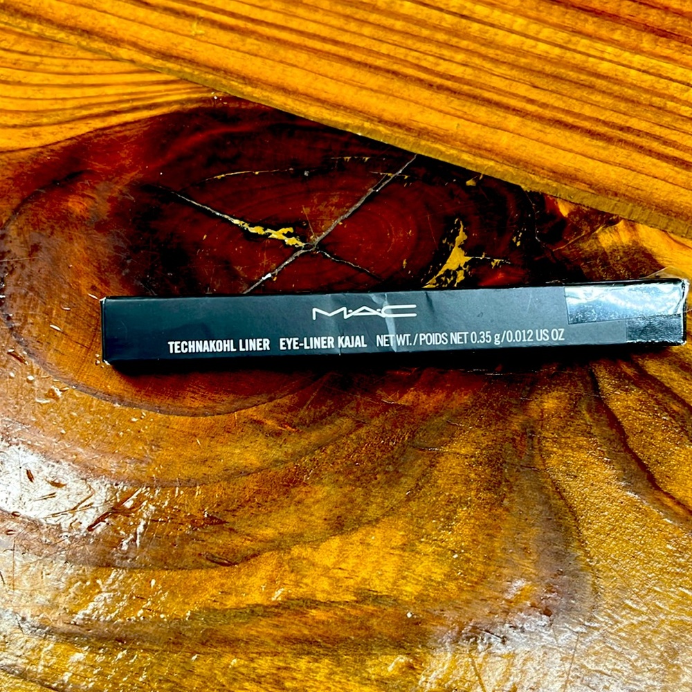 MAC Technakohl Liner in GraphBlack